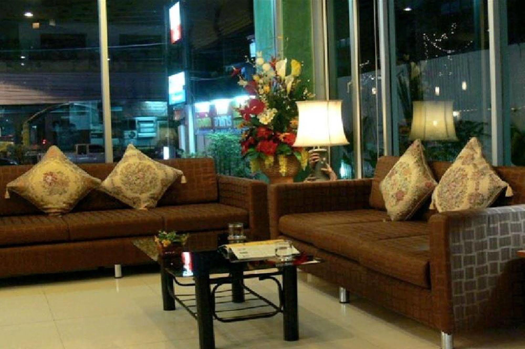 Thai Inter Hotel Nakhonratchasima Екстериор снимка